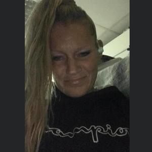 Meet your Posher, Lynda